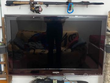 TV da 40 pollici in vendita a Roma, Facebook Marketplace