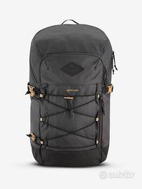 Zaino Trekking Quechua NH500 20L