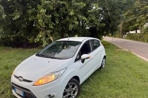 Ford Fiesta 1.6 tdci 2012
