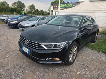 Volkswagen Passat 1.6 TDI Trendline BlueMotion Tec