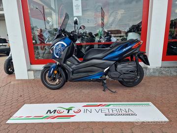 Yamaha X-Max 400