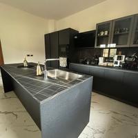 Cucina con penisola AR-DUE