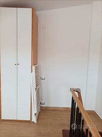 Armadio in legno 