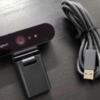 webcam LOGITECH BRIO 4k con microfono