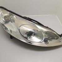 FARO ANTERIORE DESTRO PEUGEOT 407 S. Wagon 0301213