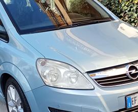 OPEL Zafira - 2011