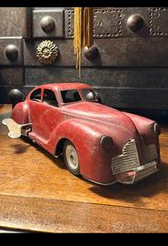 Giocattolo antico latta automobile Hubley ?