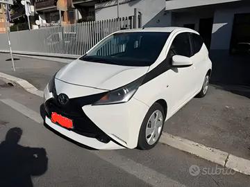 Toyota Aygo x-play
