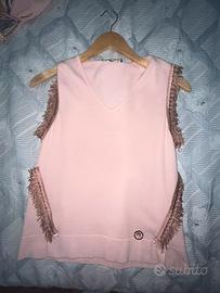 top con cardigan abbinato