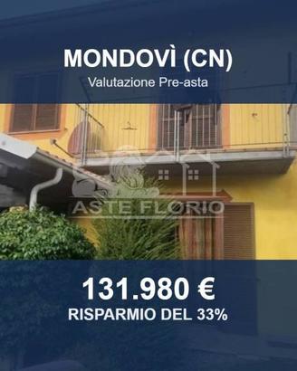 Immobile in asta di 211 m² con più di 5 locali a M