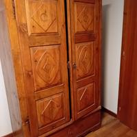 Armadio Alto Adige '800