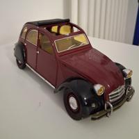 Modellino Citroen 2CV marca Solido