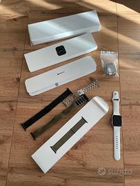 Apple Watch Series 6 • 44 mm • GPS • Silver 