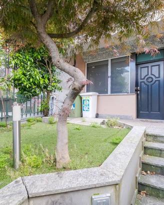 Villetta a schiera di 165 m² con 5 locali e box au