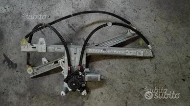 Alzavetro Anteriore dx citroen Picasso