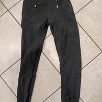 pantaloni con spacco