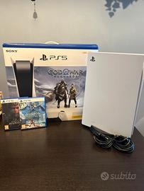 Playstation 5 versione standard con GoW Ragnarok