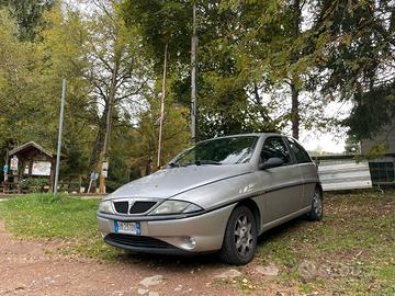 Lancia Y - 2000
