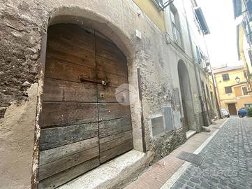 RUSTICO A MONTEROTONDO
