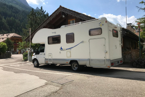 Camper mansardato Rimor Katamarano 5 su Ford