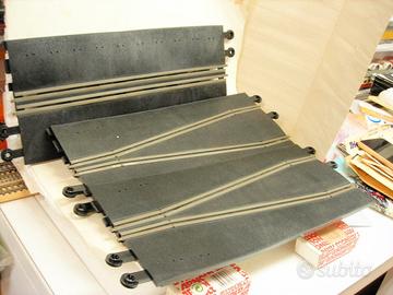 SCALEXTRIC  PT74 + PT75  STRETTOIA  LUNGA