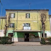 CASA SEMINDIPENDENTE A FRUGAROLO
