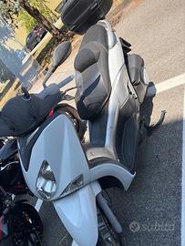 YAMAHA X CITY 250