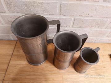 Boccali in peltro d'epoca