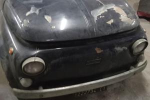 Vecchia Fiat 500L del 1969