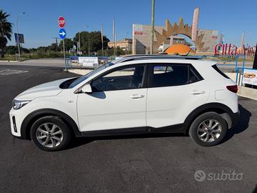 Kia Stonic 1.0 T-GDi 100 CV MHEV MT Style