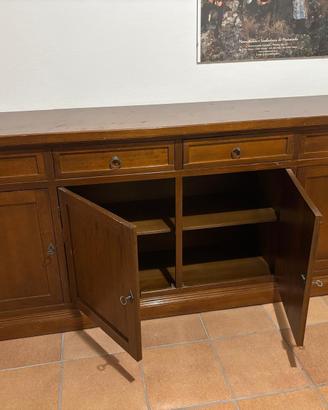 Madia in legno