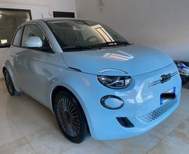 Fiat 500 La Prima