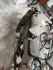 Moto Guzzi Zigolo 98’ da restaurare