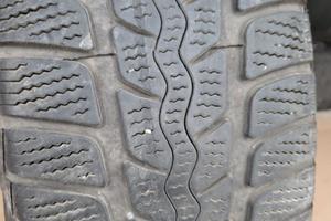 4 gomme termiche con cerchi Fiat 195/65/15