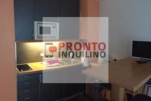 Trilocale con balcone lambrate (milano)
