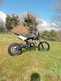 Pit bike 125