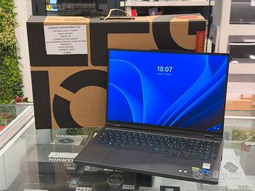 LENOVO LEGION PRO 5 16” - i7 13700HX - 16/ 1TB  -