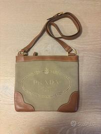 Prada Borsa Tracolla Vintage