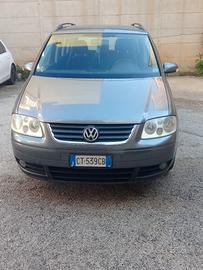 Volkswagen touran 7 posti 