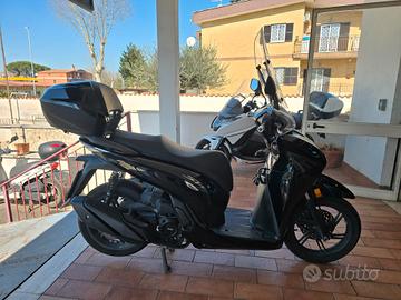 Honda SH 350 07.2024 IN PROMO 5.390 € !!!