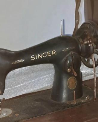 Macchina per cucire Singer, anni '50