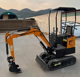 Escavatore JPC 11 q