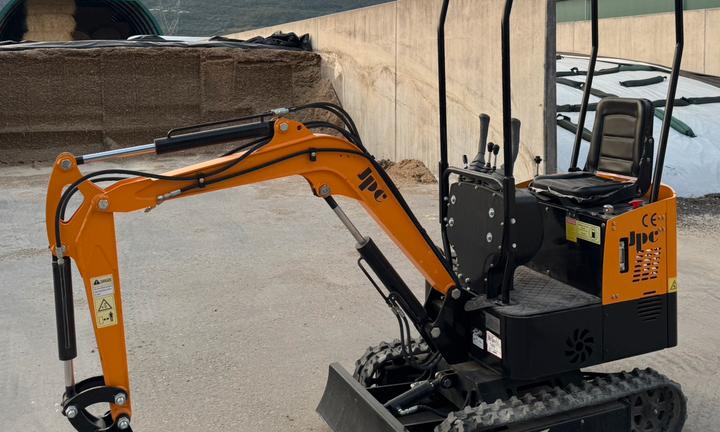 Escavatore JPC 11 q