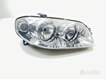 FARO ANTERIORE DESTRO FIAT Punto Classic 51760025