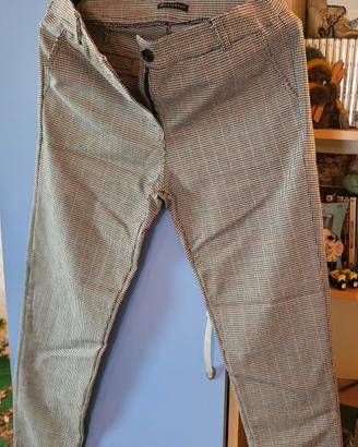 Pantaloni donna