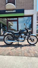 Kawasaki W 800
