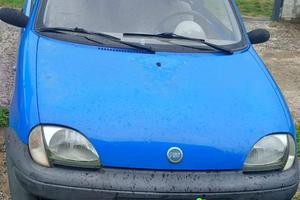 fiat 600 del  2004 km 122000