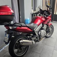 Honda cbf 1000