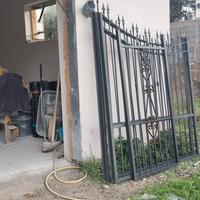 cancello doppia anta più  cancelletto pedonale