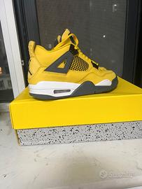 Jordan 4 Retro Lightning(Uomo)